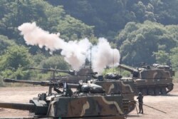 한국 경기도 파주의 남북접경지역에서 지난 23일 군사훈련이 진행됐다.