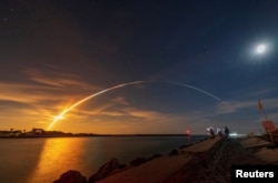 Запуск ракети місії "Артеміда-1", Флорида, 16 листопада 2022. REUTERS/Joe Rimkus