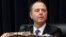 En una audiencia del Comité de Inteligencia de la Cámara Baja, sus nueve miembros republicanos le pidieron la renuncia al demócrata Adam Schiff.