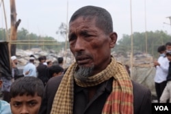 Rohingya refugee Jahid Hossain, who lost his six-year-old grandson Burhanuddin in a fire at a camp in Cox’s Bazar, Dec. 24, 2024. (Md. Jamal for VOA)