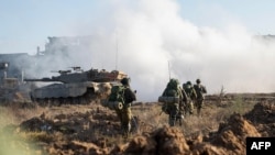 Pasukan Israel sedang melancarkan operasi darat di Jalur Gaza di tengah perang antara Israel dan Hamas, 3 Oktober 2024. (Foto: Israel Army via AFP)