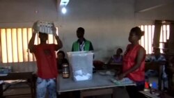 2015-04-26 美國之音視頻新聞:多哥選民等候總統選舉結果