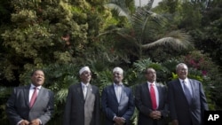 Left to right: UN Special Representative for Somalia Mahiga, Somali Parliament Speaker Aden, Somali President Ahmed, Somali PM Ali, Puntland President Farole in Nairobi, Kenya, June 22, 2012.