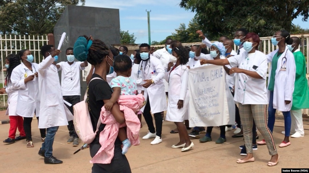 Médicos em greve, Malanje, Angola