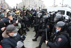 Confrontos entre polícia e manifestantes na baixa de Moscovo. 23 de Janeiro 2021