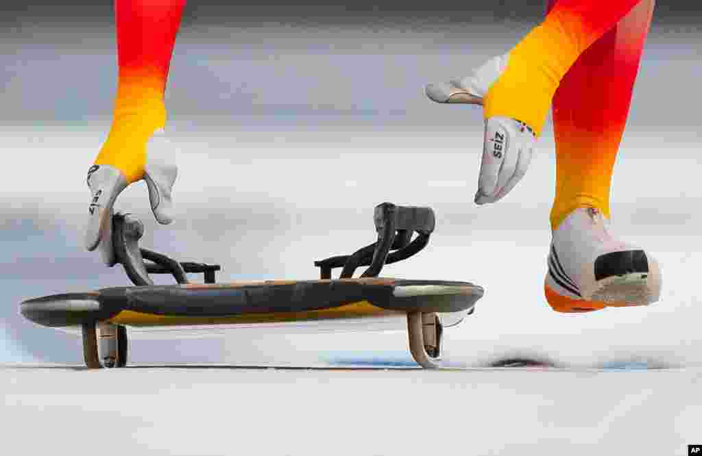 Christopher Grotheer of Germany starts during the men&#39;s Skeleton competition at the Bobsleigh and Skeleton World Championships in Altenberg, Germany.