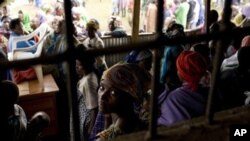 Some 5,000 Congolese refugees, displaced by fighting in Congo's North Kivu province, at Nkamira transit centre, Rwanda, May 5, 2012.