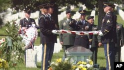 El museo rinde tributo a los soldados de la Guardia Nacional de DC que fueron los primeros en responder al ataque en el Pentágono el 11 de septiembre de 2001.