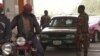 Crise du carburant au Nigeria: longues files d'attente devant les stations