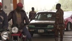 Crise du carburant au Nigeria: longues files d'attente devant les stations