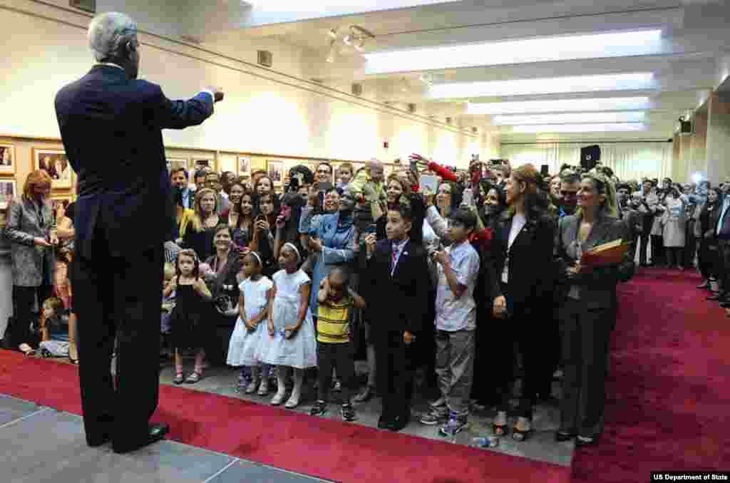 Tunisian presidential candidate Beji Caid Essebsi gives a speech in front his supporters after the second round of the country&#39;s presidential election, in Tunis, Sunday, Dec. 21, 2014.