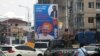 Un cartel en Kinshasa, capital de la República Democrática del Congo, celebra la visita del papa Francisco el 30 de enero de 2023.