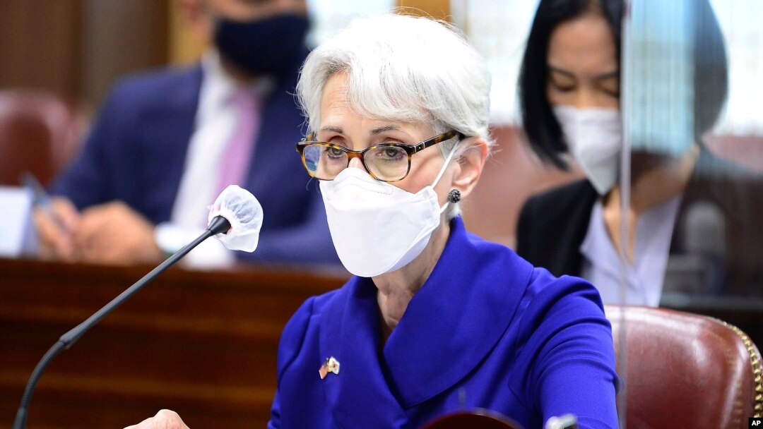 美国副国务卿温迪·谢尔曼2021年7月23日在韩国首尔会见韩国外交官员