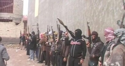 Islamic Militants Fight in Iraq; War in Syria Spills Over