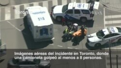 Camión atropella a una docena de personas en Toronto