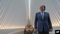 سانتیاگو کالاترو، معمار پروژ در ایستگاه بازطراحی شده مرکز تجارت جهانی