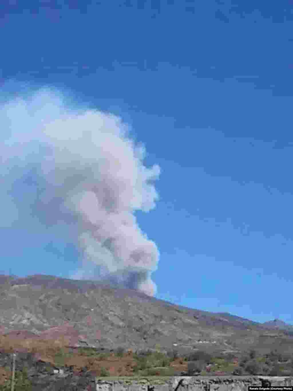 Vulcao do Fogo em erupção, 23 de Novembro, 2014. Foto de Renato Delgado