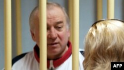 L'ancien colonel des services de renseignements russes Sergueï Skripal au tribunal militaire du district de Moscou, le 9 août 2006.