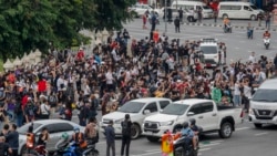 အရေးပေါ်အခြေအနေကို အန်တုတဲ့ ရှစ်ရက်မြောက် ထိုင်းဆန္ဒပြပွဲ