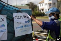 국제 신종 코로나바이러스 백신 공급 사업인 '코백스(COVAX)'가 지원하는 백신이 지난 5월 마다가스카르 안타나나리보 공항에 도착했다.