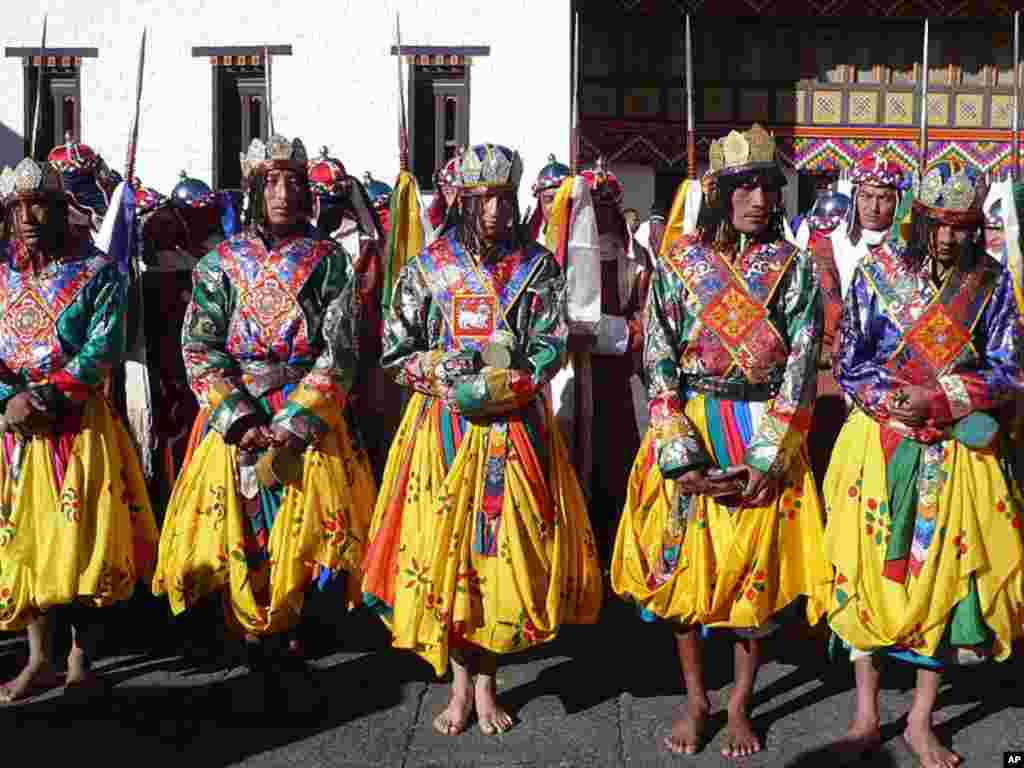 Ceremonial guards, November 05, 2008 (Photo/VOA - S. Herman)
