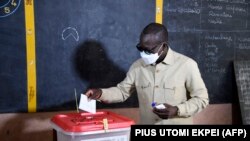 Patrice Talon a été investi dimanche pour un nouveau mandat