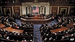 مجلس سنای امریکا حد برداشت قروض این کشور را تصویب نمود