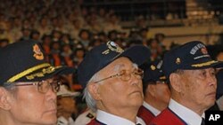 Members of the Korean Veterans Association