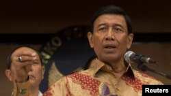 Menteri Urusan Politik, Hukum dan Keamanan RI Wiranto di Jakarta, 12 Juli 2017. (Foto: dok).