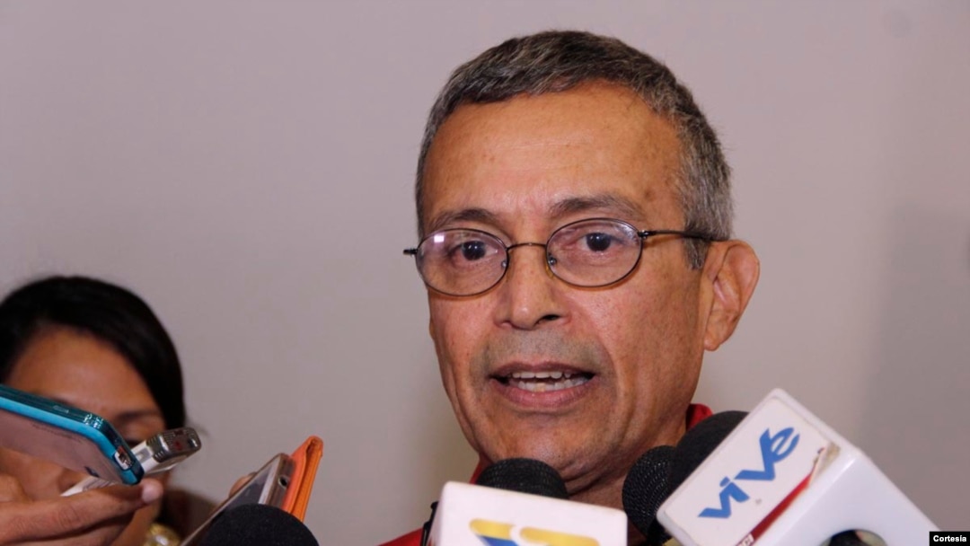 Cựu Bộ trưởng Điện lực của Venezuela, Luis Motta Domínguez.