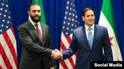 مارکو روبیو وزیر خارجۀ ایالات متحده با احمد الشرع رییس حکومت انتقال سوریه
