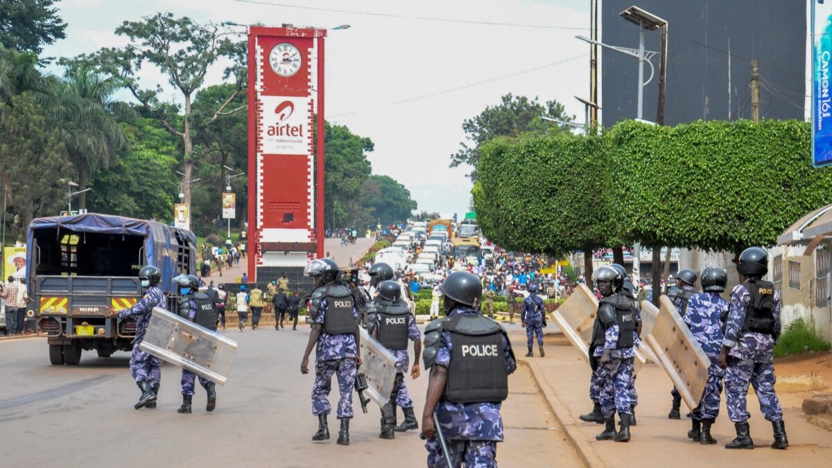 Ugandan Journalists Injured While Covering Opposition Campaign