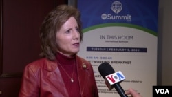 ویکی هارتزلر در مصاحبه با صدای آمریکا