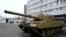 FILE PHOTO: FILE PHOTO: Germany delivers its first Leopard tanks to Slovakia, in Bratislava