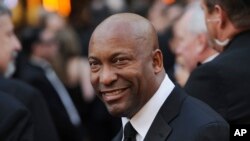 John Singleton, director de Boyz n the Hood, llega a la 80a ceremonia de entrega de los Oscar, el 24 de febrero de 2008.