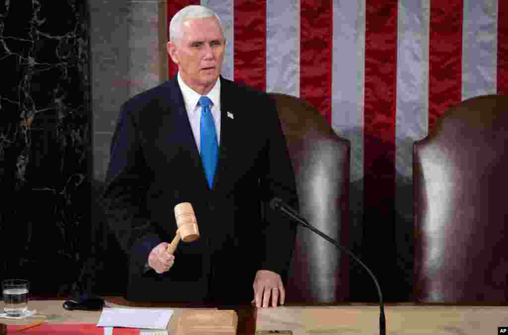 در کنگره، مایک پنس معاون اول رئيس جمهوری آمریکا ریاست جلسه مشترک مجلس نمایندگان و سنا را برای تایید انتخابات بر عهده داشت. 