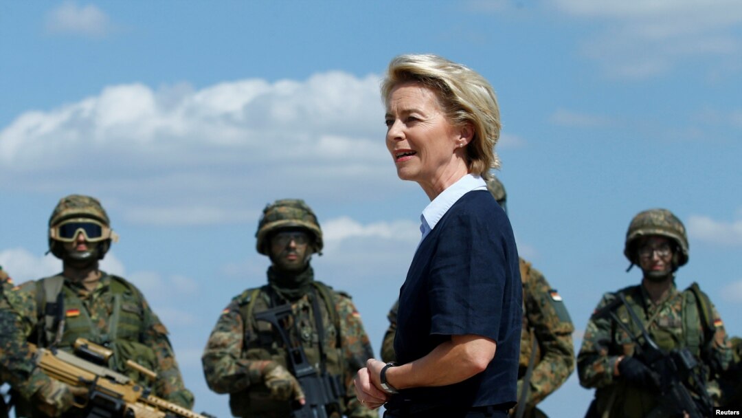 Menteri Pertahanan Jerman, Ursula von der Leyen di Niederstetten, Jerman, 20 Agustus 2018. (Foto: dok).