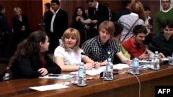 Učesnici konferencije o evropskoj perspektivi mladih iz Srbije