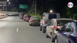 Robos, incertidumbre y cansancio: Lo que se vive en las interminables filas de gasolina (afiliadas)