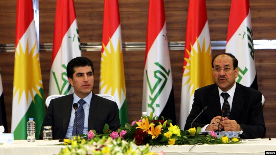 PM Irak Nuri al-Maliki (kanan) bertemu PM Kurdistan Nechirvan Barzani di Irbil, ibukota wilayah Kurdistan (9/6). 