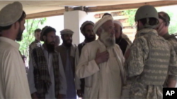 Tribal elders meet with U.S. troops in Afghanistan's Chowkay Valley