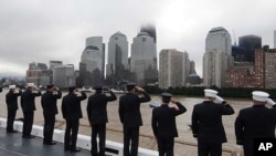 1په ټوله امريکا کې دوړاندې څخه سخت امنيتي گامونه اخستل شوي، او دممکنه خطرې په نظر کې نيولو سره نيويارک او واشنگټن کې دپوليس چارواکو په گمارنه کې نوره اضافه هم شوې ده