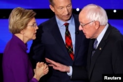 Elizabeth Warren razgovara Berniejem Sandersom