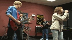 Një program i muzikës rock bën për vete adoleshentët