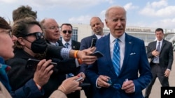 Tổng thống Hoa Kỳ Joe Biden trong một lần trả lời phỏng vấn báo chí.