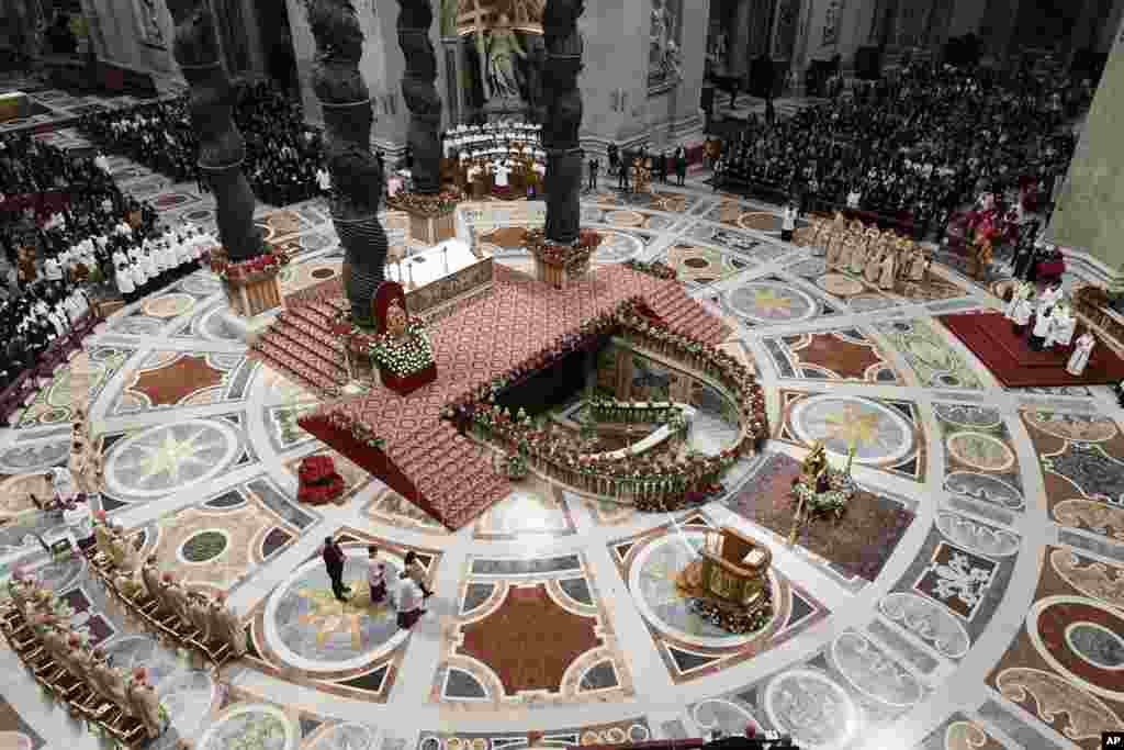 Vatican Christmas Eve