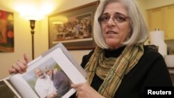 Judy Gross, esposa del contratista estadounidense preso en Cuba dijo temer que su marido no sobreviva la condena.