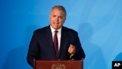 El presidente colombiano, Iván Duque, acusó al gobierno del presidente en disputa de Venezuela, Nicolás Maduro, de ser una amenaza global comparable a lo que fue el Talibán.