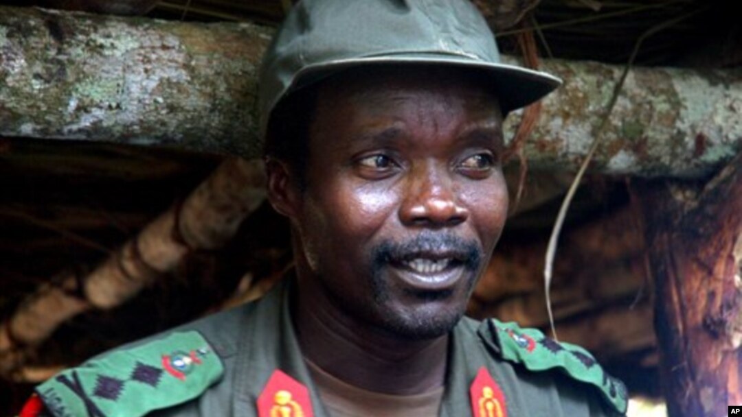Pemimpin pemberontak Afrika Tengah yang buron, Joseph Kony dilaporkan siap untuk meletakkan senjata (foto: dok). 