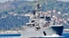 资料照：俄罗斯海军最大登陆艇新切尔卡斯克号驶向地处地中海的土耳其伊斯坦布尔。（2021年5月5日）